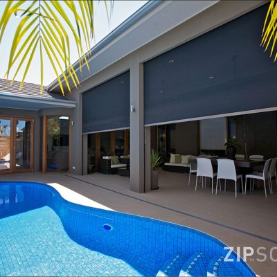 Pool area outdoor blinds