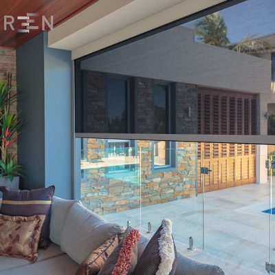 Zipscreen outdoor awning blinds