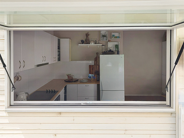 awning window with fly screen installed by FlyFree